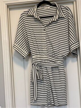 entro Black & White Striped Short-Sleeve Romper